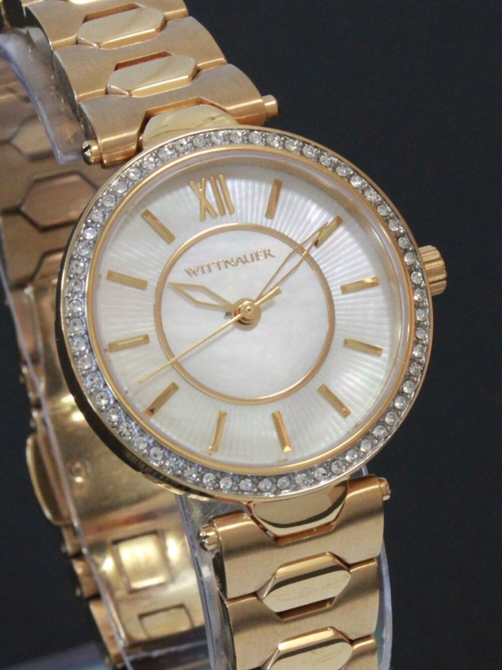 Wittnauer Ladies Dress Watch MOP Dial Crystal Embedded Bezel Gold Tone 30mm - Picture 5 of 12